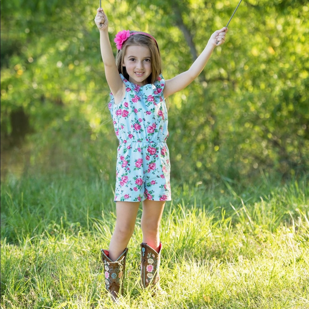 NWT Girl’s Romper - Size 5